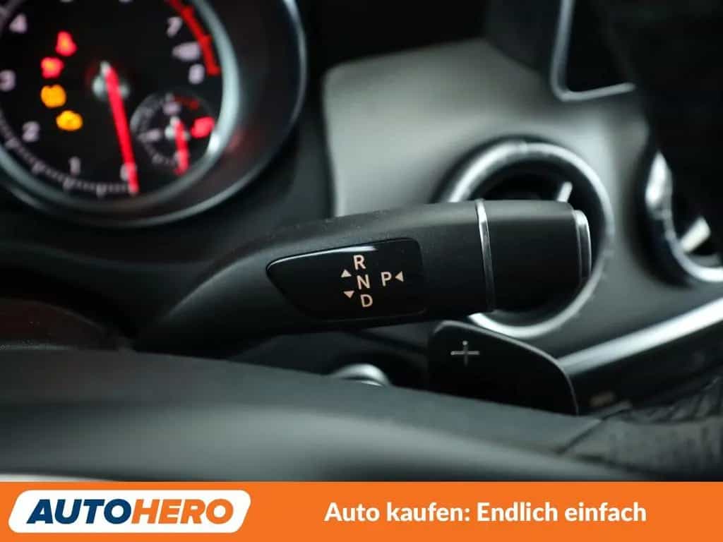 Mercedes-Benz CLA-Class 220 4Matic Urban Aut.*LED*NAVI*TEMPO*CAM*PDC 11/2017-photo-26