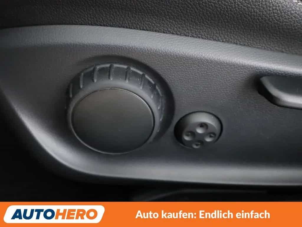 Mercedes-Benz CLA-Class 220 4Matic Urban Aut.*LED*NAVI*TEMPO*CAM*PDC 11/2017-photo-28