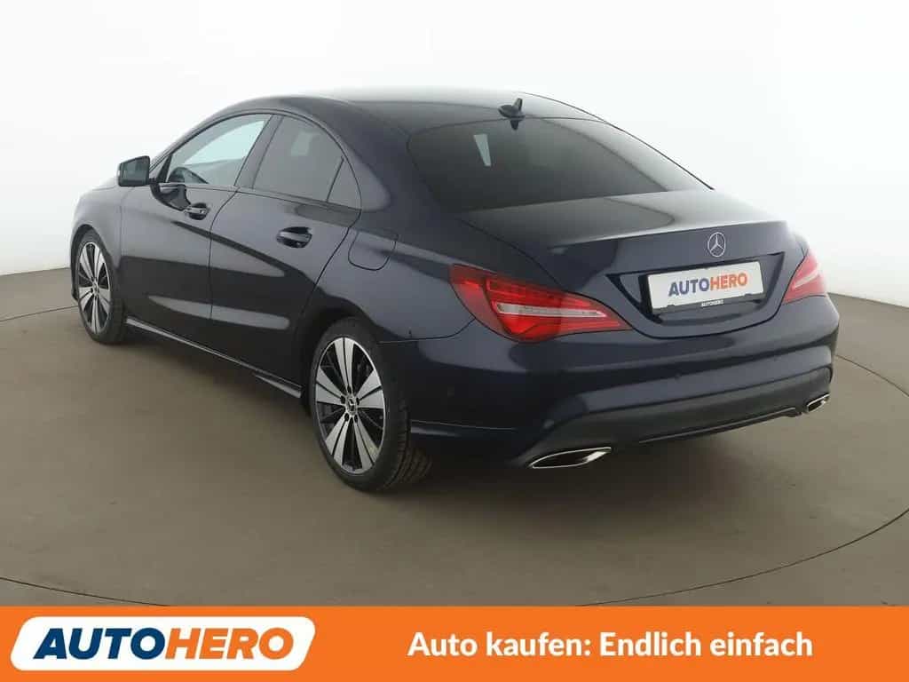 Mercedes-Benz CLA-Class 220 4Matic Urban Aut.*LED*NAVI*TEMPO*CAM*PDC 11/2017-photo-3
