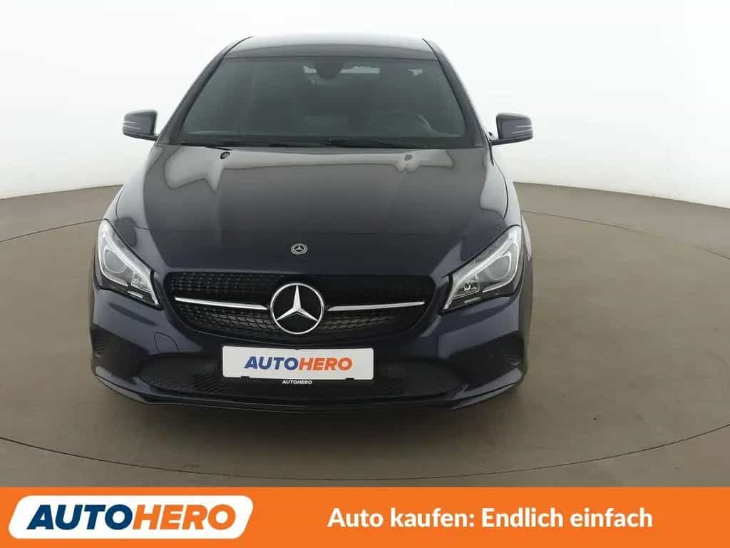 Mercedes-Benz CLA-Class 220 4Matic Urban Aut.*LED*NAVI*TEMPO*CAM*PDC 11/2017-photo-8