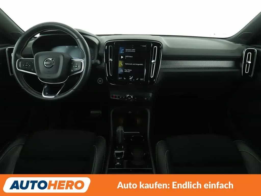 Volvo 2.0 B4 R-Design 2WD Aut.*NAV*LED*TEMP*CAM*PDC* 04/2021-photo-10