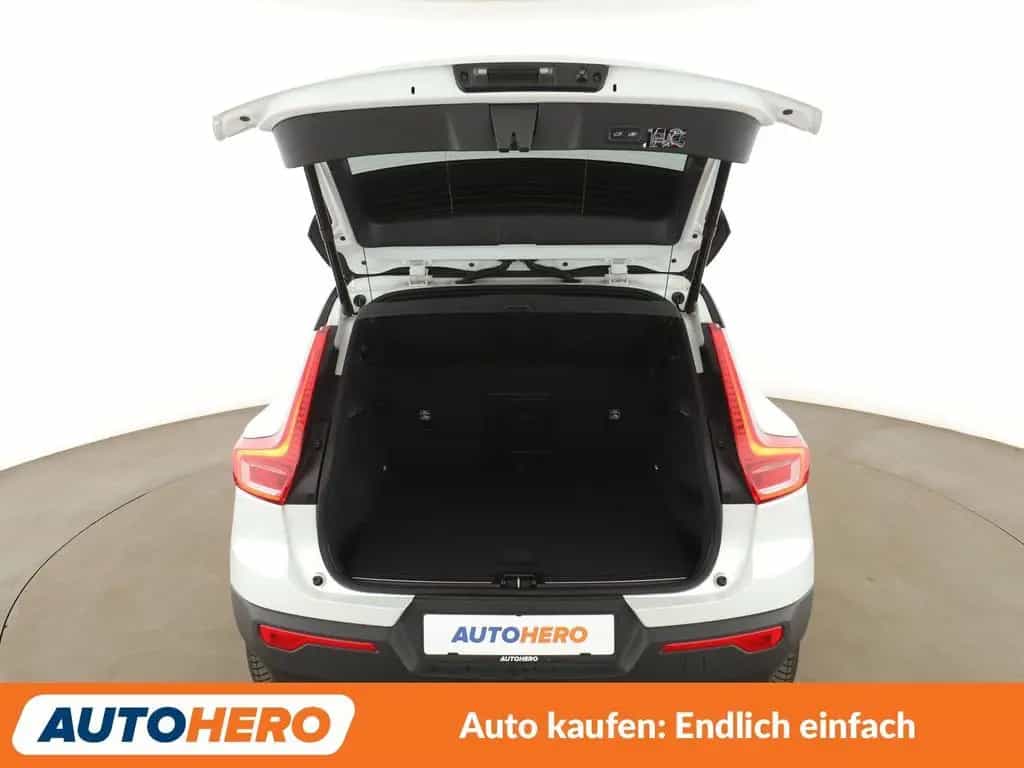 Volvo 2.0 B4 R-Design 2WD Aut.*NAV*LED*TEMP*CAM*PDC* 04/2021-photo-15