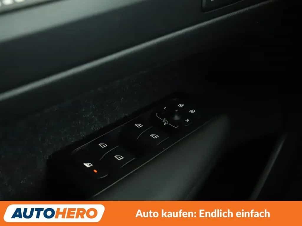 Volvo 2.0 B4 R-Design 2WD Aut.*NAV*LED*TEMP*CAM*PDC* 04/2021-photo-31