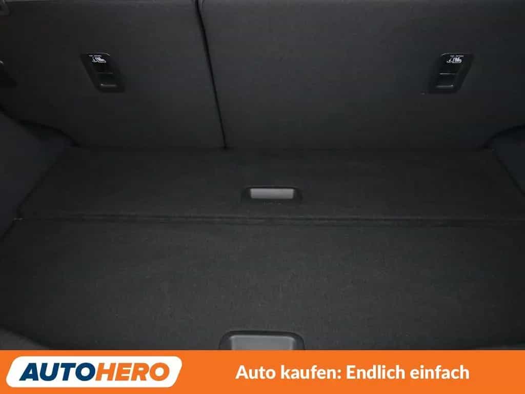 KGM Tivoli 1.5 T-GDi Nomad Aut.*NAVI*CAM*PDC*SHZ* 11/2025-photo-17