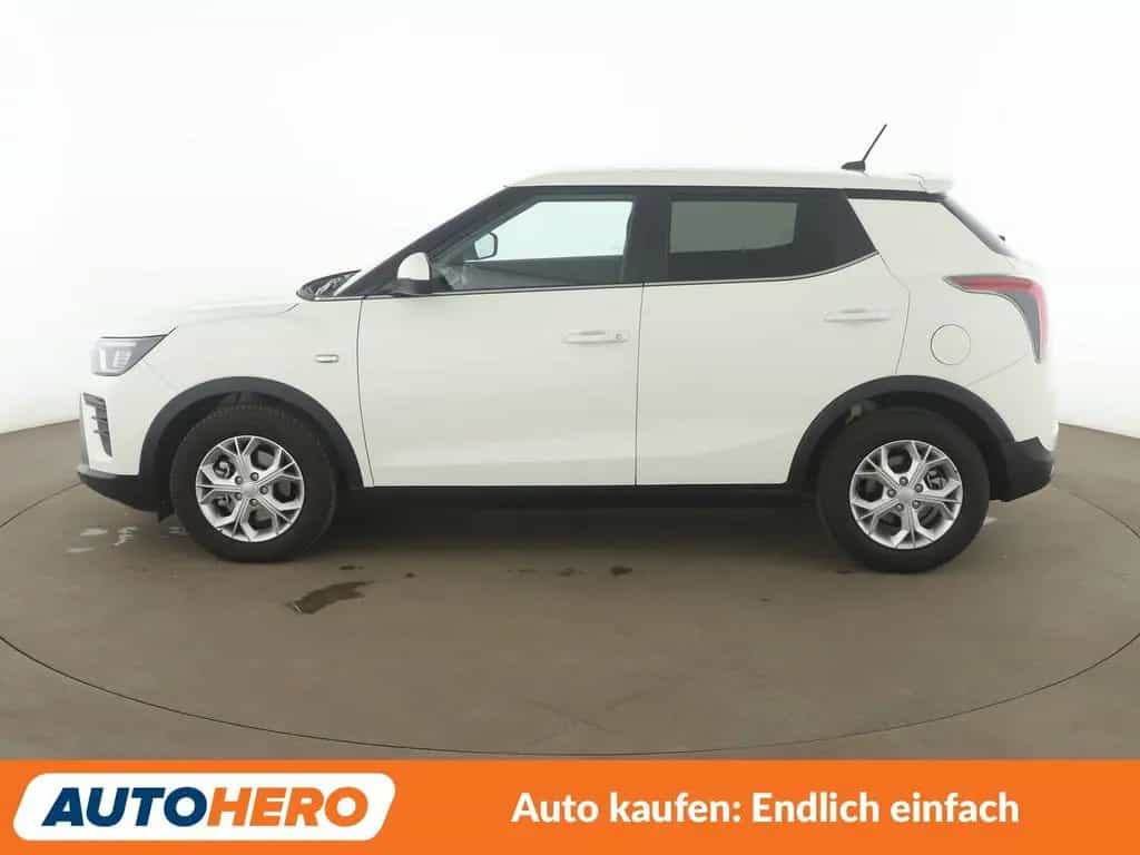 KGM Tivoli 1.5 T-GDi Nomad Aut.*NAVI*CAM*PDC*SHZ* 11/2025-photo-2