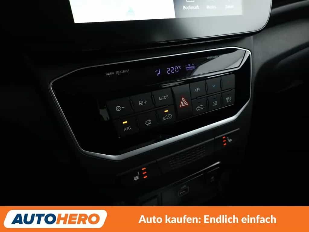 KGM Tivoli 1.5 T-GDi Nomad Aut.*NAVI*CAM*PDC*SHZ* 11/2025-photo-23