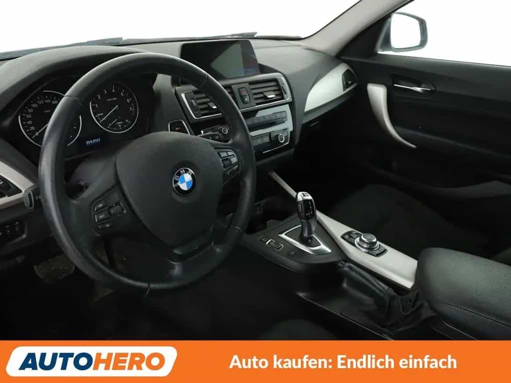 BMW 1 Series 118i Advantage Aut.*NAVI*TEMPO*PDC*SHZ*KLIMA* 03/2016-photo-10