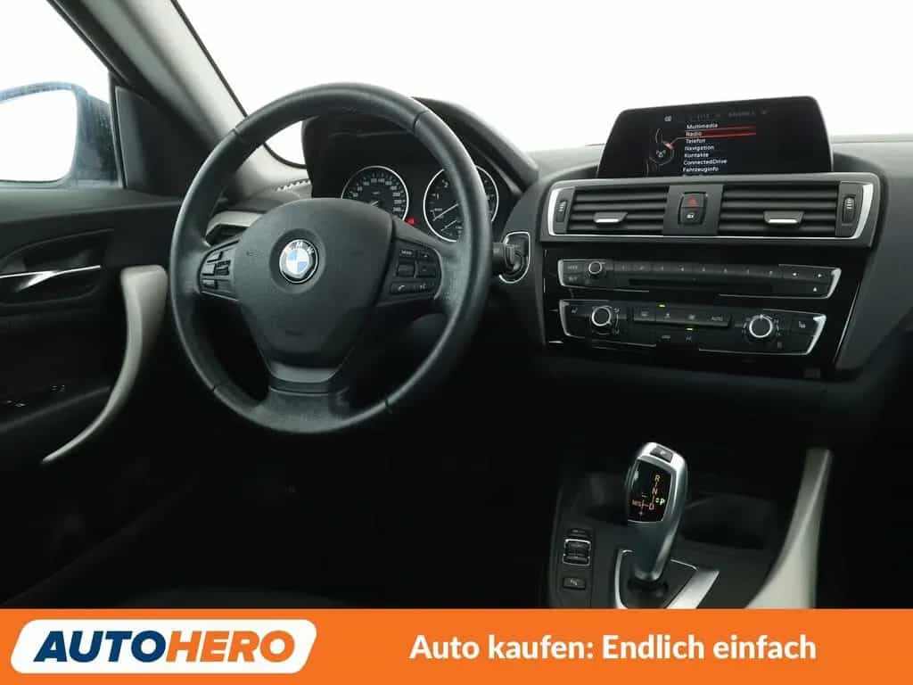 BMW 1 Series 118i Advantage Aut.*NAVI*TEMPO*PDC*SHZ*KLIMA* 03/2016-photo-12