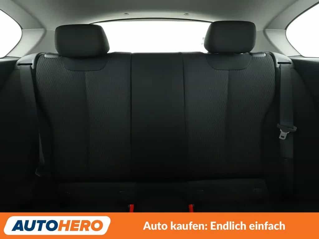 BMW 1 Series 118i Advantage Aut.*NAVI*TEMPO*PDC*SHZ*KLIMA* 03/2016-photo-13