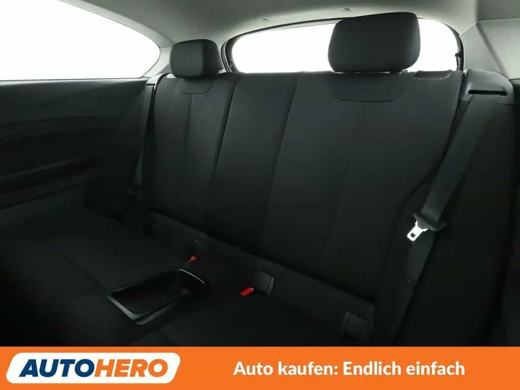 BMW 1 Series 118i Advantage Aut.*NAVI*TEMPO*PDC*SHZ*KLIMA* 03/2016-photo-15