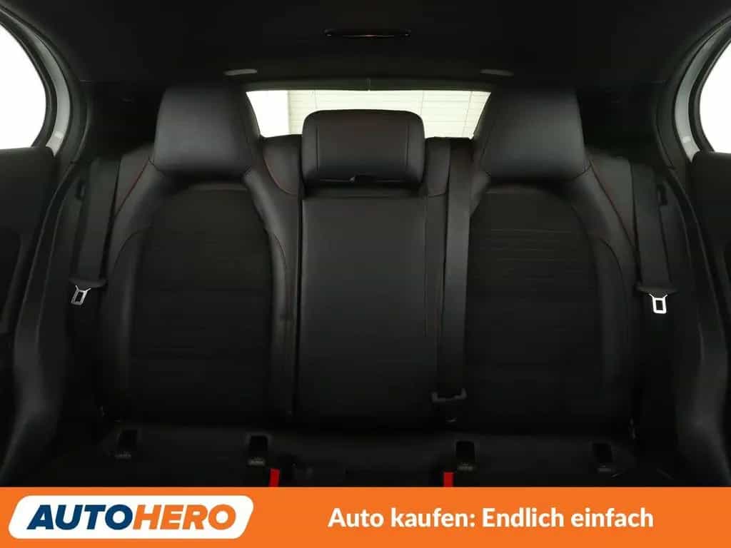 Mercedes-Benz GLA 220 GLA-Klasse GLA 220 4Matic AMG Line Aut.*NAV*LED* 10/2018-photo-15