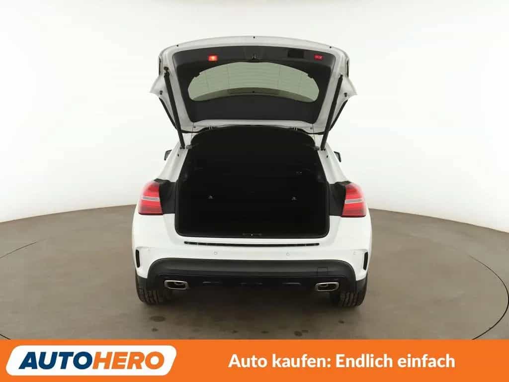Mercedes-Benz GLA 220 GLA-Klasse GLA 220 4Matic AMG Line Aut.*NAV*LED* 10/2018-photo-16