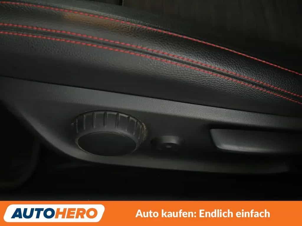 Mercedes-Benz GLA 220 GLA-Klasse GLA 220 4Matic AMG Line Aut.*NAV*LED* 10/2018-photo-26