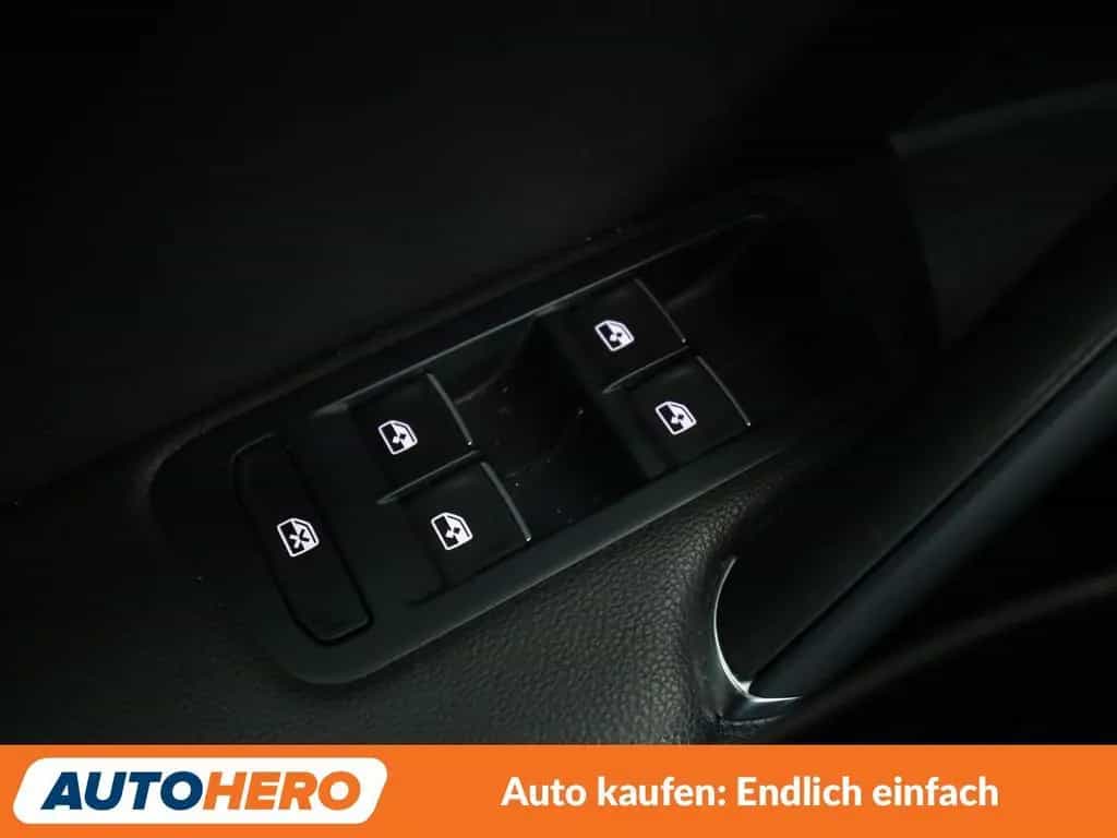 Volkswagen Golf VII 2.0 TSI GTI Performance BM Aut.*NAVI* 01/2018-photo-24