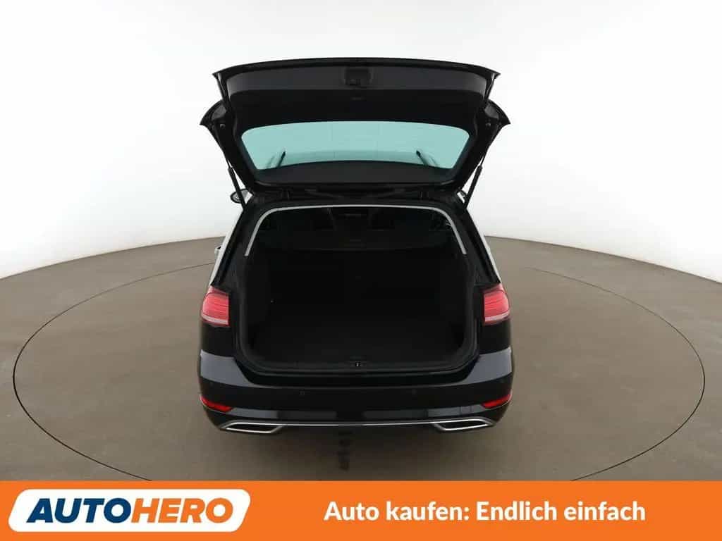 Volkswagen Golf VII 1.5 TSI ACT Highline BM Aut.*NAVI*LED* 11/2017-photo-16