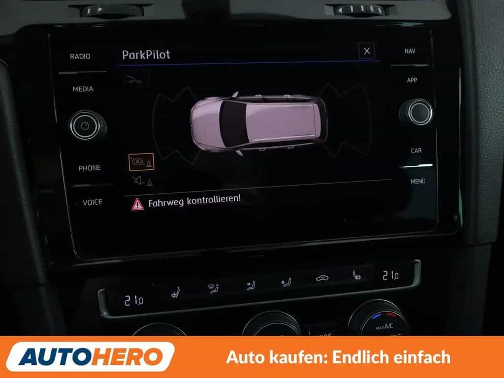 Volkswagen Golf VII 1.5 TSI ACT Highline BM Aut.*NAVI*LED* 11/2017-photo-22