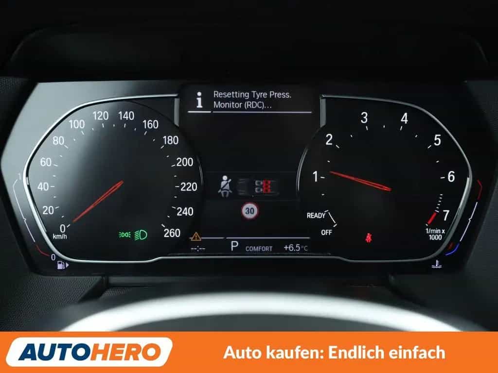 BMW 1 Series 118i M Sport Aut.*NAVI*LED*TEMPO*PDC*SHZ*KLIMA* 03/2020-photo-19