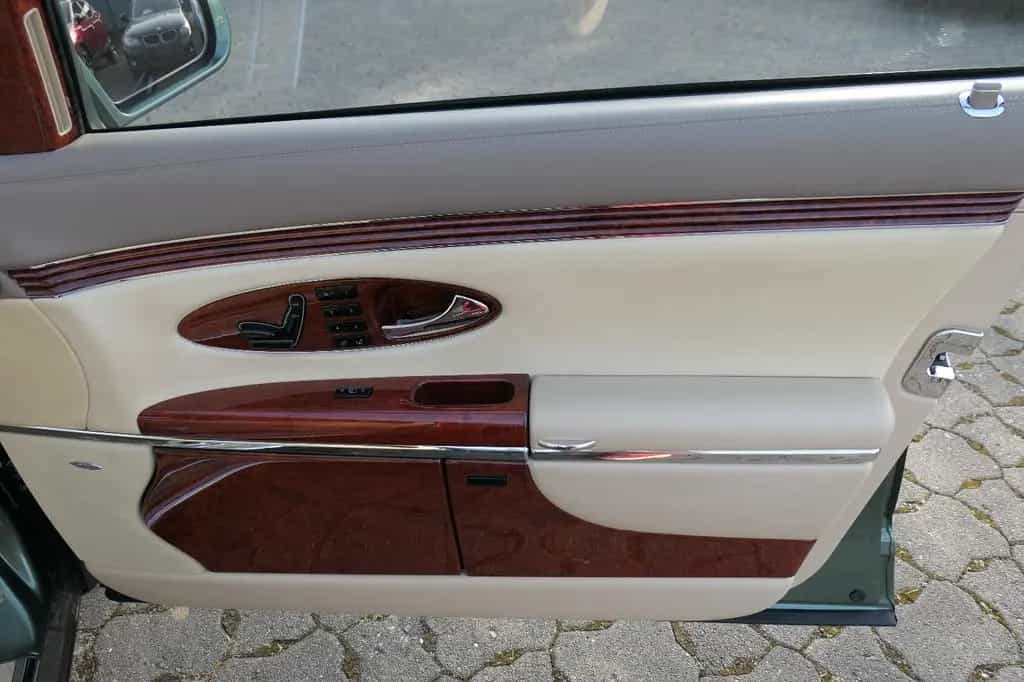 Maybach 62 Trennwand/Distronic/ 10/2003-photo-14