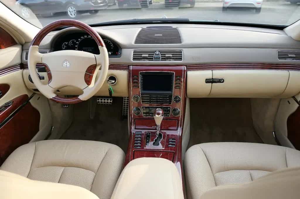 Maybach 62 Trennwand/Distronic/ 10/2003-photo-20