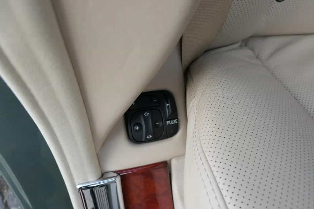 Maybach 62 Trennwand/Distronic/ 10/2003-photo-24