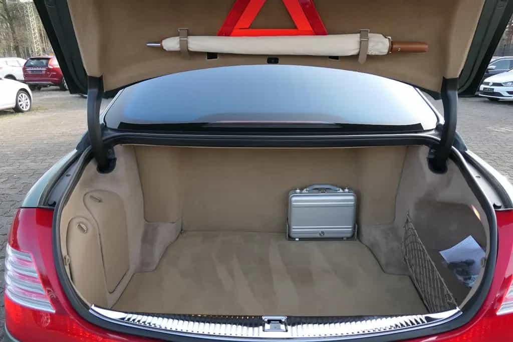 Maybach 62 Trennwand/Distronic/ 10/2003-photo-27
