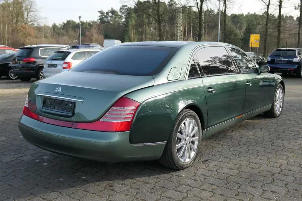 Maybach 62 Trennwand/Distronic/ 10/2003-photo-4