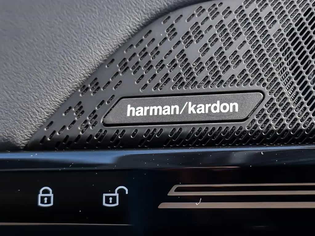 BMW 5 Series 520d xDrive M Sport HUD ACC AHK 360°KAM RFK LED 12/2023-photo-12