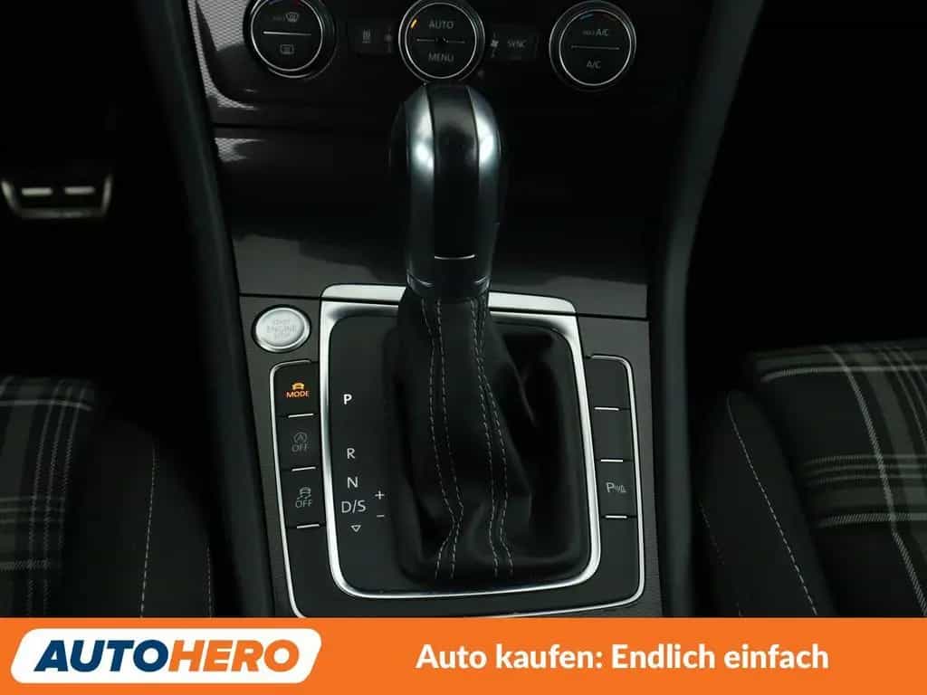 Volkswagen Golf VII 2.0 TDI GTD BMT Aut.*NAV*XENON*TEMPO*SH 01/2017-photo-23