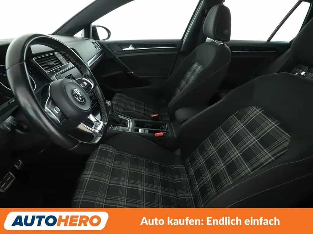 Volkswagen Golf VII 2.0 TDI GTD BMT Aut.*NAV*XENON*TEMPO*SH 01/2017-photo-9