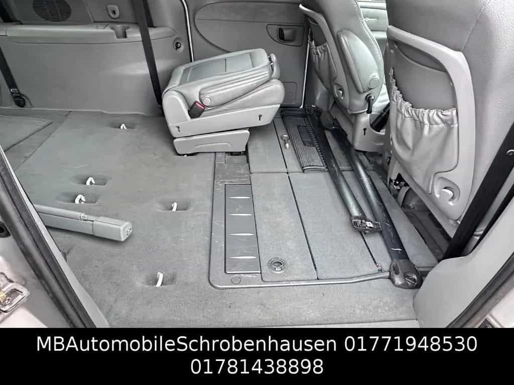 Chrysler Voyager 2.8 CRD Grand Voyager Limited 02/2008-photo-11