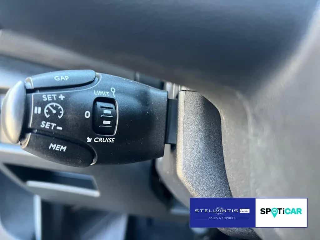 Citroën C5 Aircross BlueHDI 130 S&S EA C5 Aircross 1.5 B 11/2023-photo-14