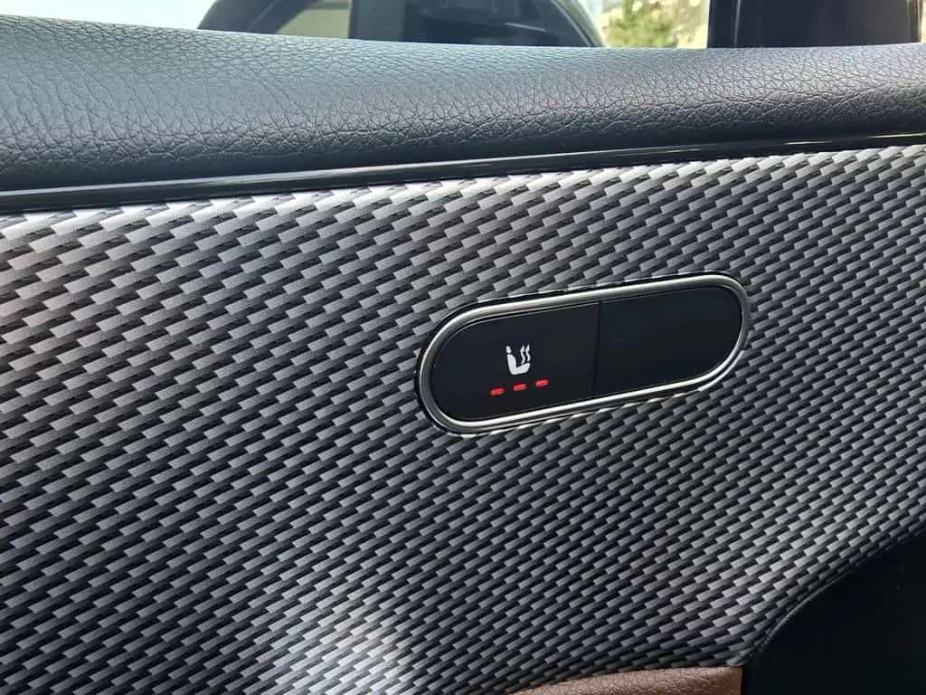 Mercedes-Benz A 200 Progressive*PANO-DACH*NAVIGATION*SITZHEIZU 12/2018-photo-4