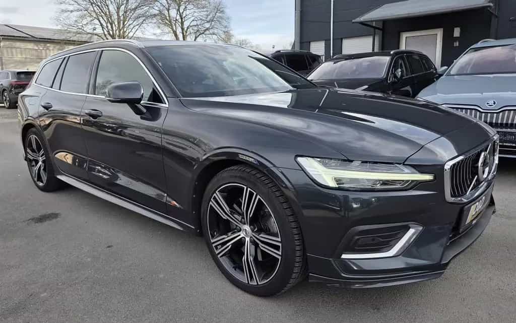 Volvo V60 Inscription|Spur|Lichtass|Keyl|Harman|Ambien 01/2019-photo-2