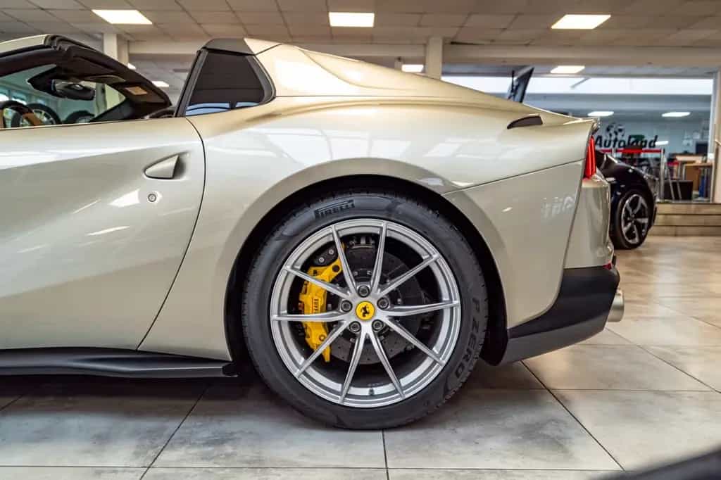 Ferrari 812 GTS*Carbon*LIFT*Extracamp.*Grigio Ingrid*JBL 06/2022-photo-21