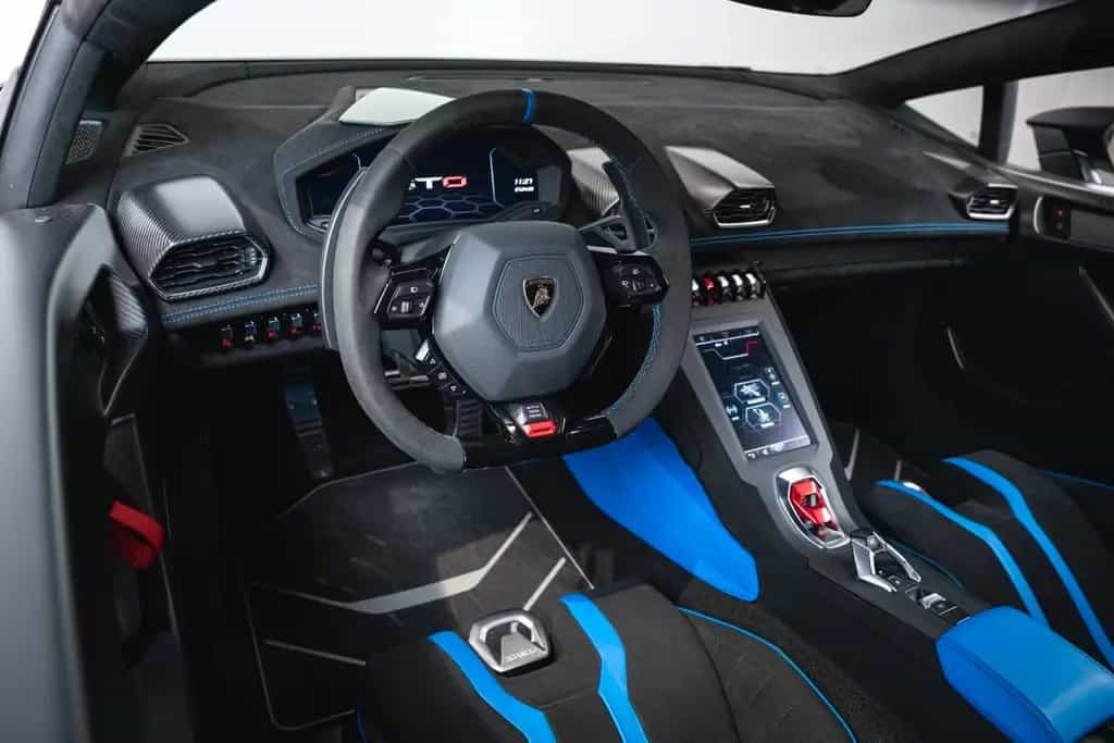 Lamborghini Huracán STO *CARBON-PACK*LIFT* 09/2022-photo-18