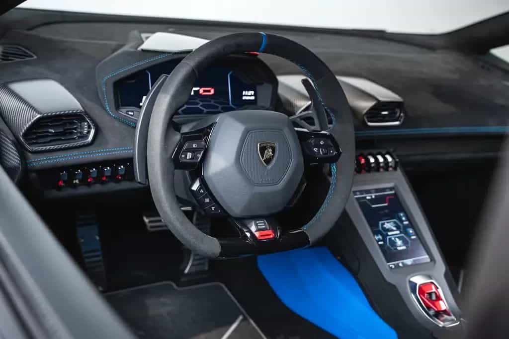 Lamborghini Huracán STO *CARBON-PACK*LIFT* 09/2022-photo-19