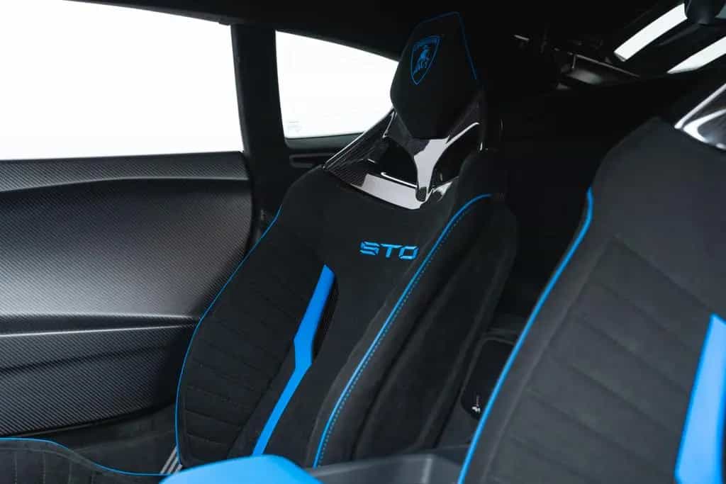 Lamborghini Huracán STO *CARBON-PACK*LIFT* 09/2022-photo-33
