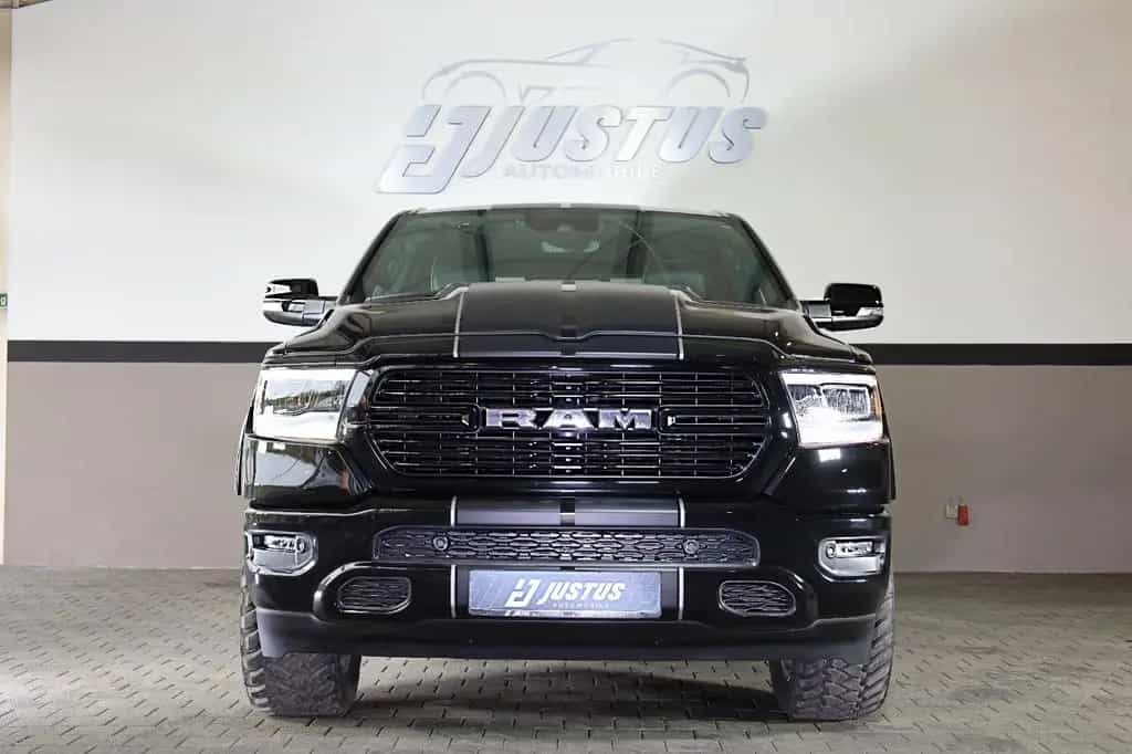 Dodge RAM 5.7 Laramie/BRC GAS/AHK/APPLE/SHZ/LHZ/R20 12/2022-photo-1
