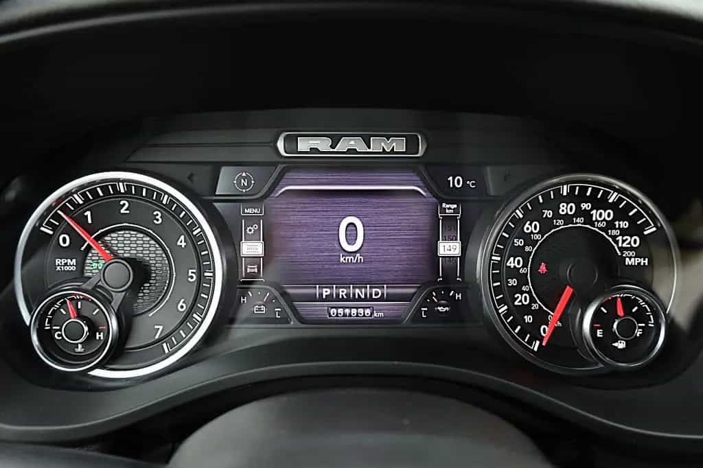 Dodge RAM 5.7 Laramie/BRC GAS/AHK/APPLE/SHZ/LHZ/R20 12/2022-photo-11