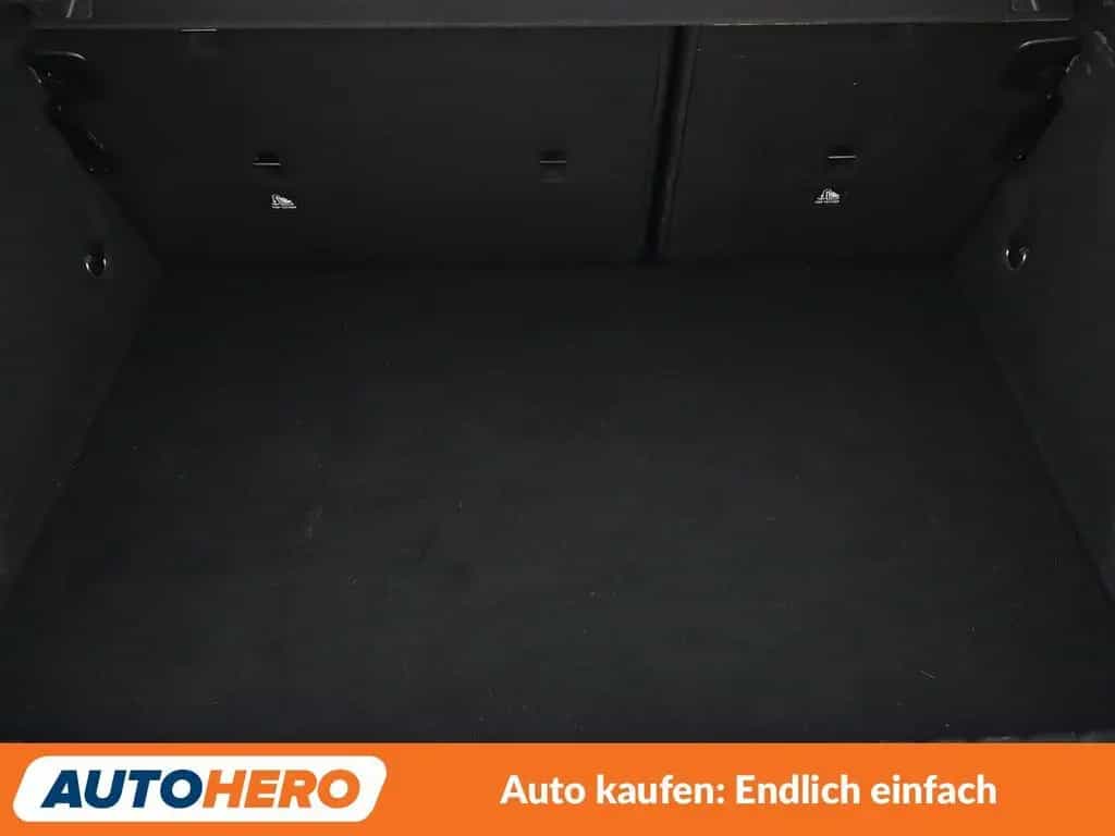 BMW 1 Series 118i M Sport Aut.*NAVI*LED*TEMPO*CAM*SHZ*LHZ 10/2021-photo-17