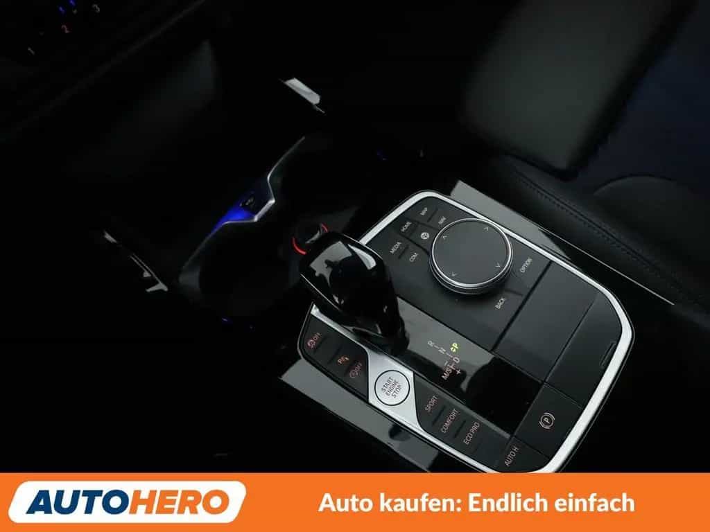 BMW 1 Series 118i M Sport Aut.*NAVI*LED*TEMPO*CAM*SHZ*LHZ 10/2021-photo-24