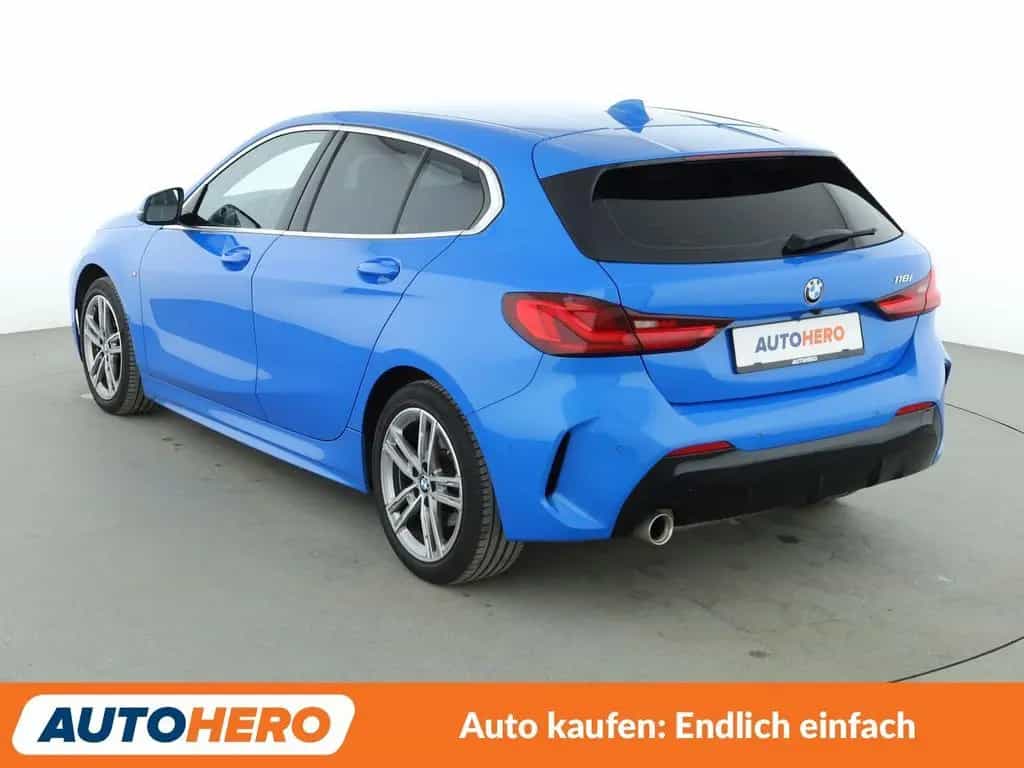 BMW 1 Series 118i M Sport Aut.*NAVI*LED*TEMPO*CAM*SHZ*LHZ 10/2021-photo-3