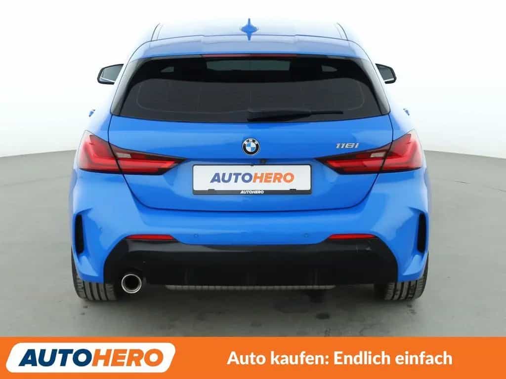 BMW 1 Series 118i M Sport Aut.*NAVI*LED*TEMPO*CAM*SHZ*LHZ 10/2021-photo-4