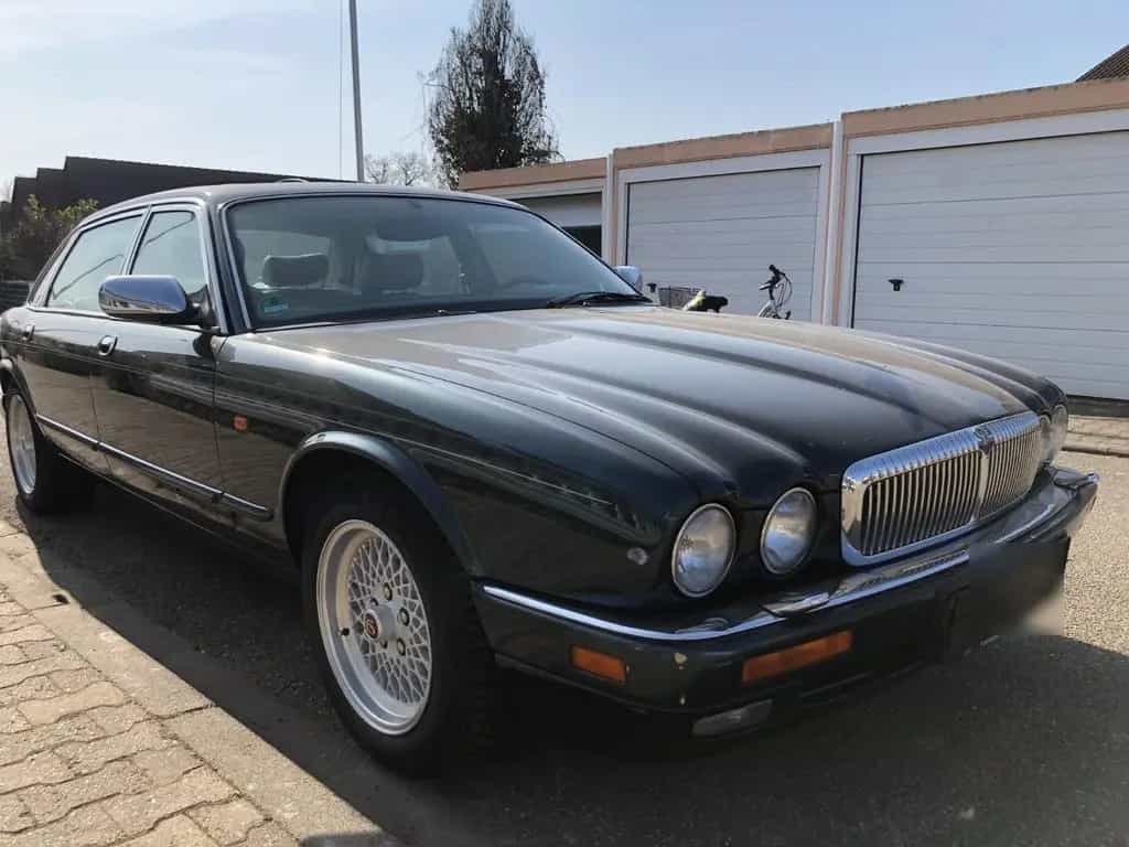 Jaguar - Daimler Double Six in gutem Origi... 07/1996-photo-1