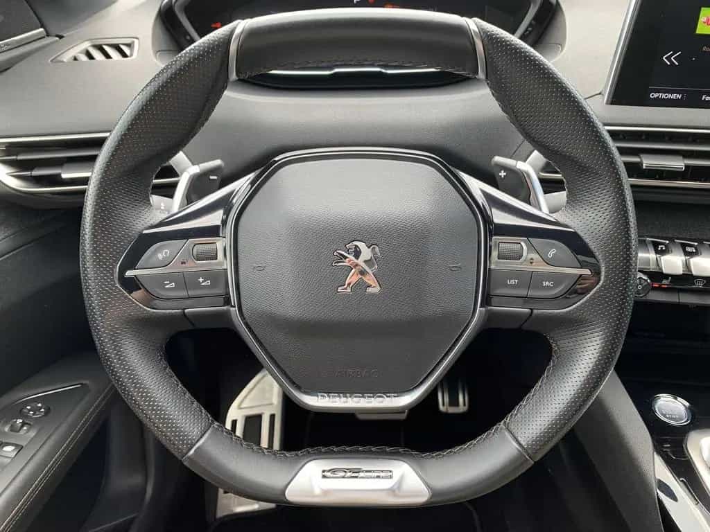 Peugeot 3008 GT-Line Pano+AHK+LEDER+Focal+360*Kamera+Nav 06/2020-photo-17