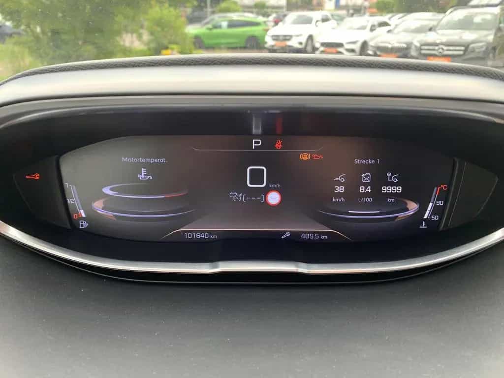 Peugeot 3008 GT-Line Pano+AHK+LEDER+Focal+360*Kamera+Nav 06/2020-photo-22