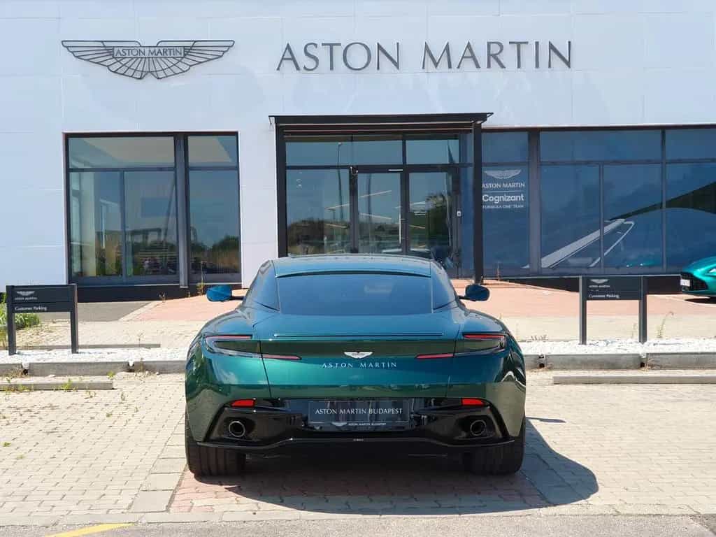 Aston Martin DB12 Coupe 4.0 V8 02/2025-photo-4