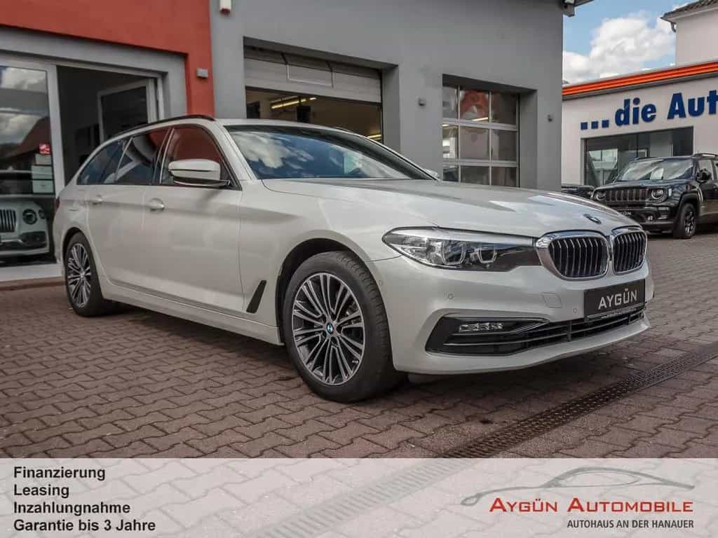 BMW 520 d Touring*Individual*Sport Line*Pano*LED*ACC* 05/2020-photo-2