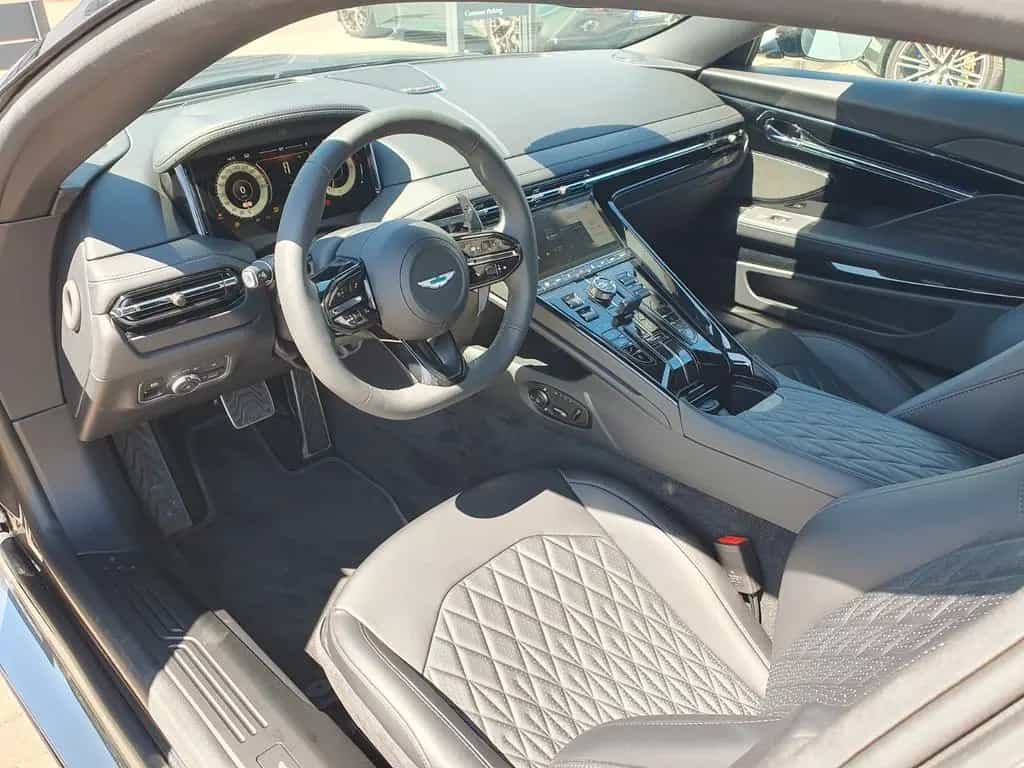 Aston Martin DB12 Coupe 4.0 V8 null-photo-7