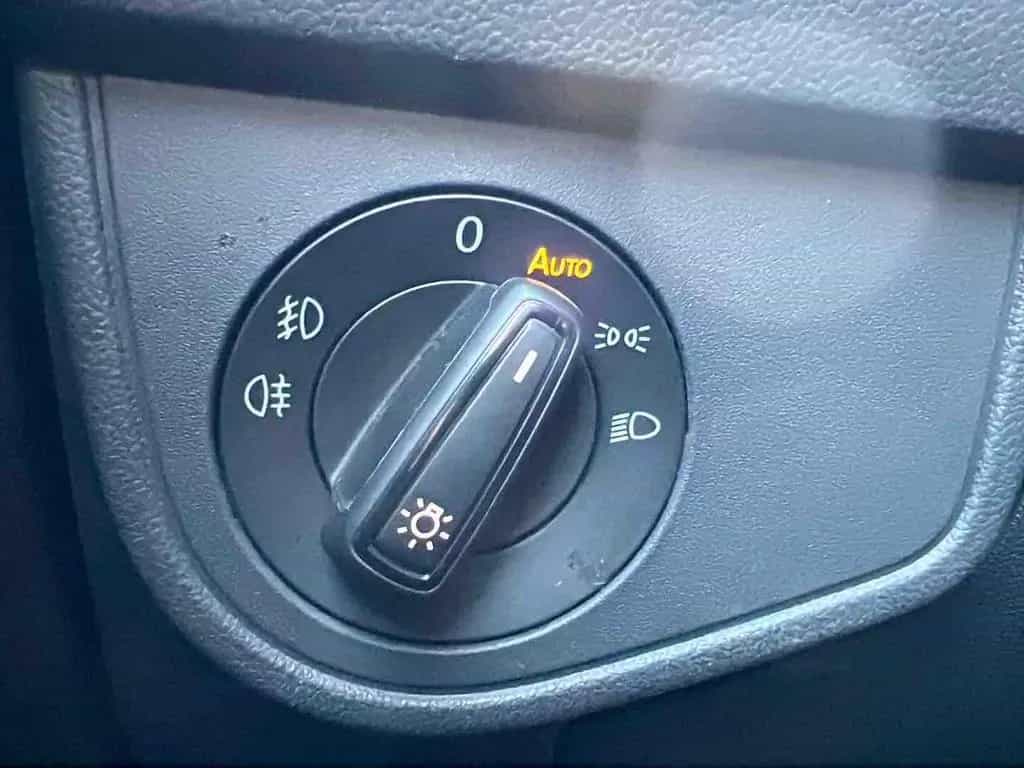 Volkswagen Taigo 1.0 TSI Style *IQ, CAM, Navi,App, Winterp* 08/2022-photo-14